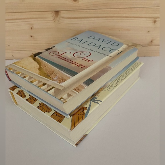 BESTSELLING Hardcover Novel Bundle of 2 Must-Read Books from Top Authors - Picture 7 of 8